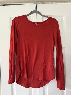 Old Navy Red Long-Sleeve Crewneck Top
